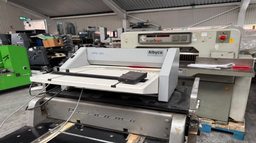 Cyklos , GMP 450. Creasing Maschine